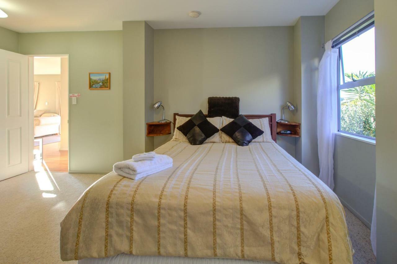 Journeys End Apartment Raglan Exterior photo